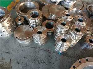 我覺得， 每團(tuán)體都不得不面臨這些難